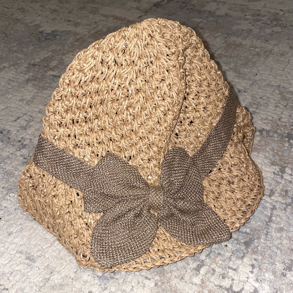Women’s hat NWT